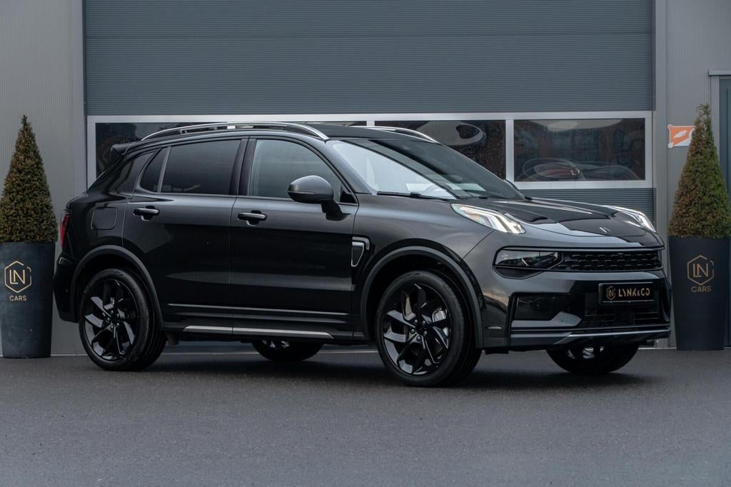 Lynk & Co 01 BLACK EDITION | Full Leder | De-Chrome | Uniek, Auto's, Lynk & Co, Gebruikt, Met garantie (alle), Zwart, Leder