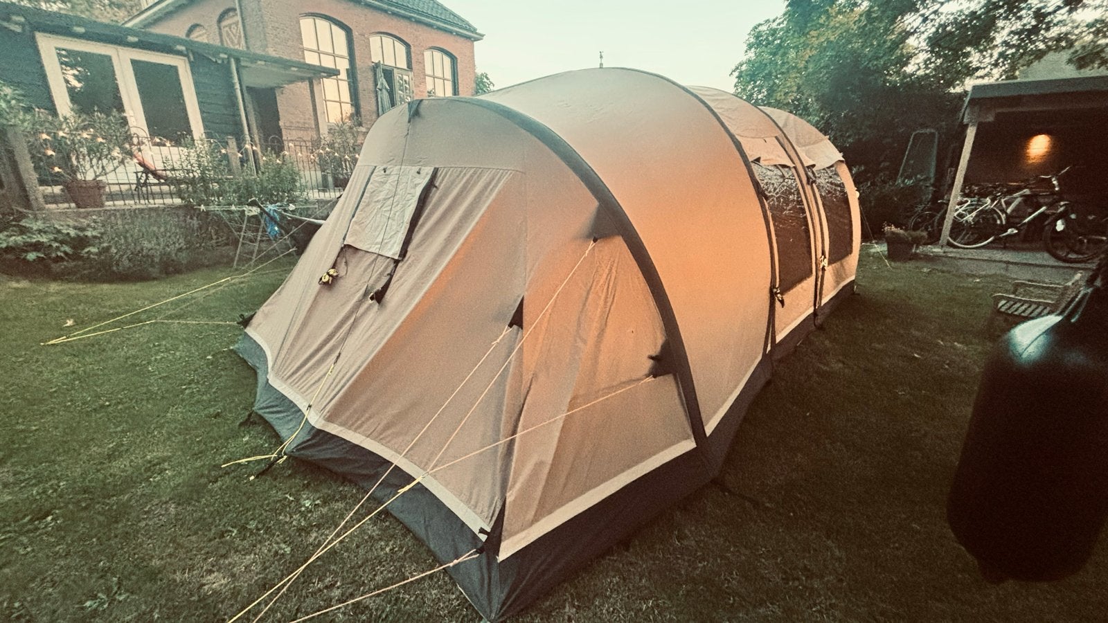 Outwell Harrier L Smart Air Opblaasbare Tent, Ophalen, Gebruikt, Tot en met 6