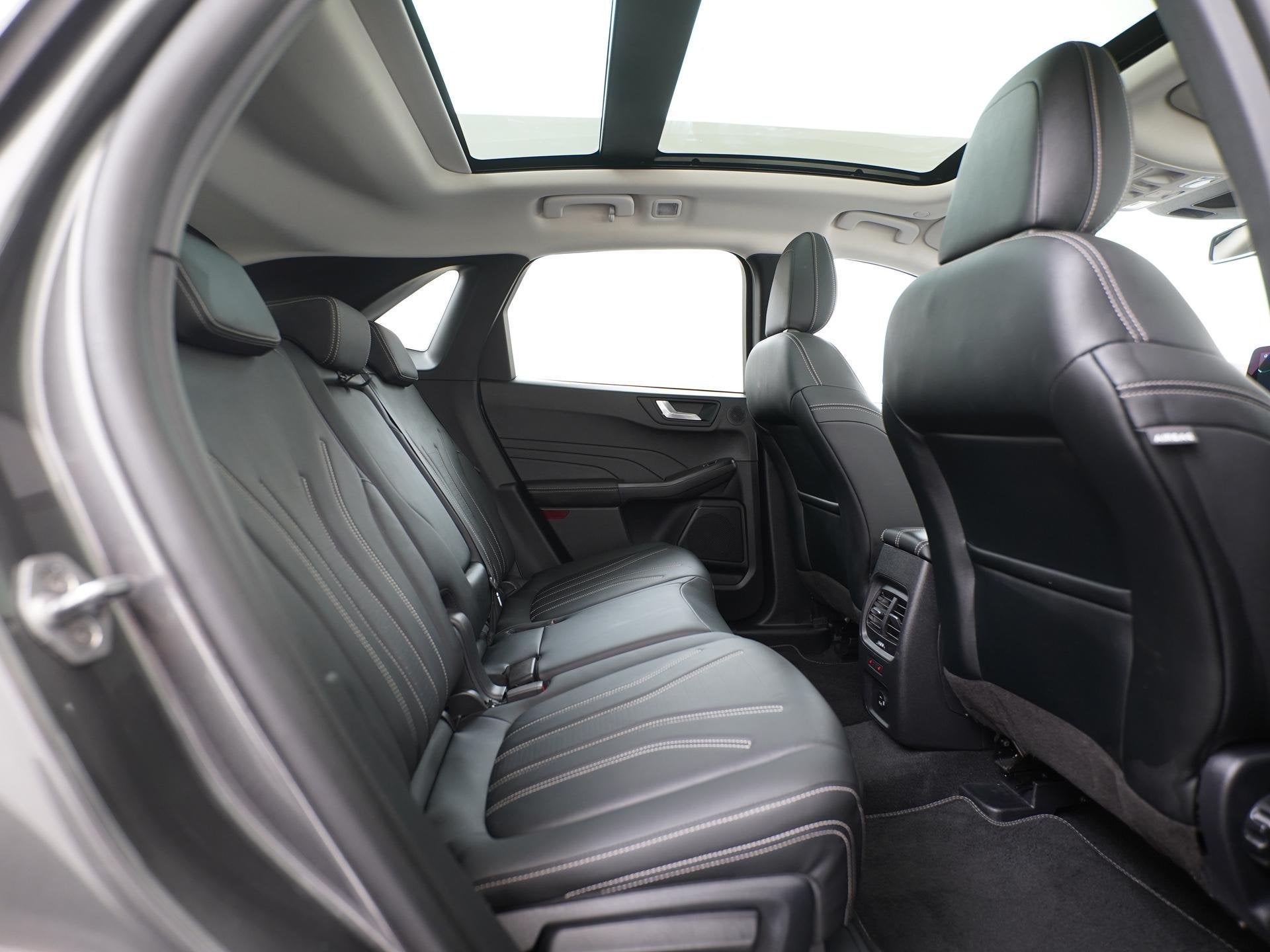 Foto 37 van Ford Kuga 2.5 PHEV Vignale | Panoramadak | ACC | Head Up | Z