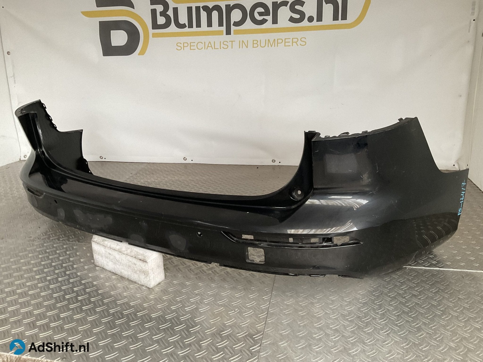 Bumper Volvo V60 II Rdesign R-Design 18-21 31688837 Achterbu, Auto-onderdelen, Carrosserie en Plaatwerk, Bumper