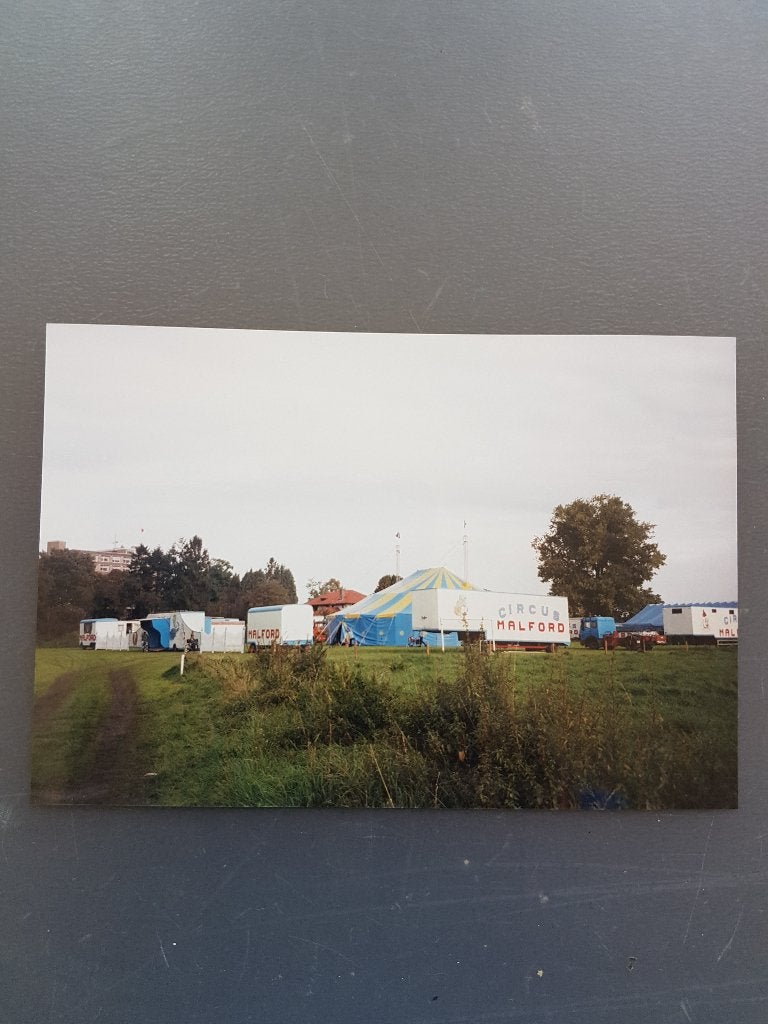 Circus/ foto`s Circus Malford in Grave, september 2000., Ophalen of Verzenden, Zo goed als nieuw