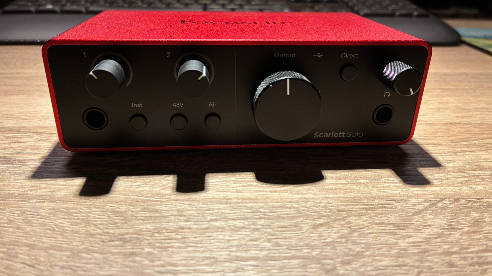 Focusrite scarlet solo 4th generation, Ophalen of Verzenden, Zo goed als nieuw, Extern