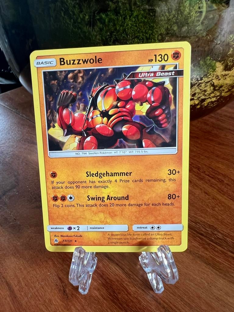 Pokémon Buzzwole 77/131 - Forbidden Light, Ophalen of Verzenden, Zo goed als nieuw, Losse kaart