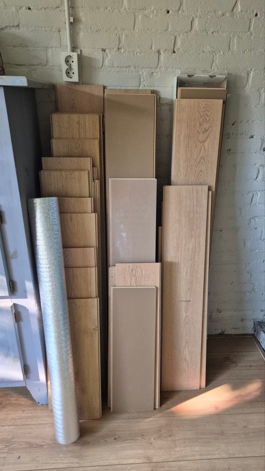 Restpartij laminaat - ongeveer 4m², Ophalen, Gebruikt, 50 tot 150 cm, Minder dan 5 m²