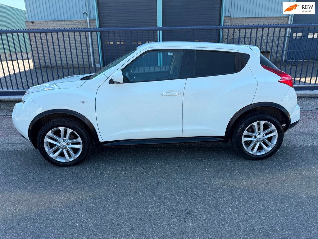 Nissan Juke 1.6 ACENTA AUT. *155.129 KM*CLIMA*INCL. GARANTIE, Auto's, Nissan, Euro 5, Stof, 4 cilinders, Wit