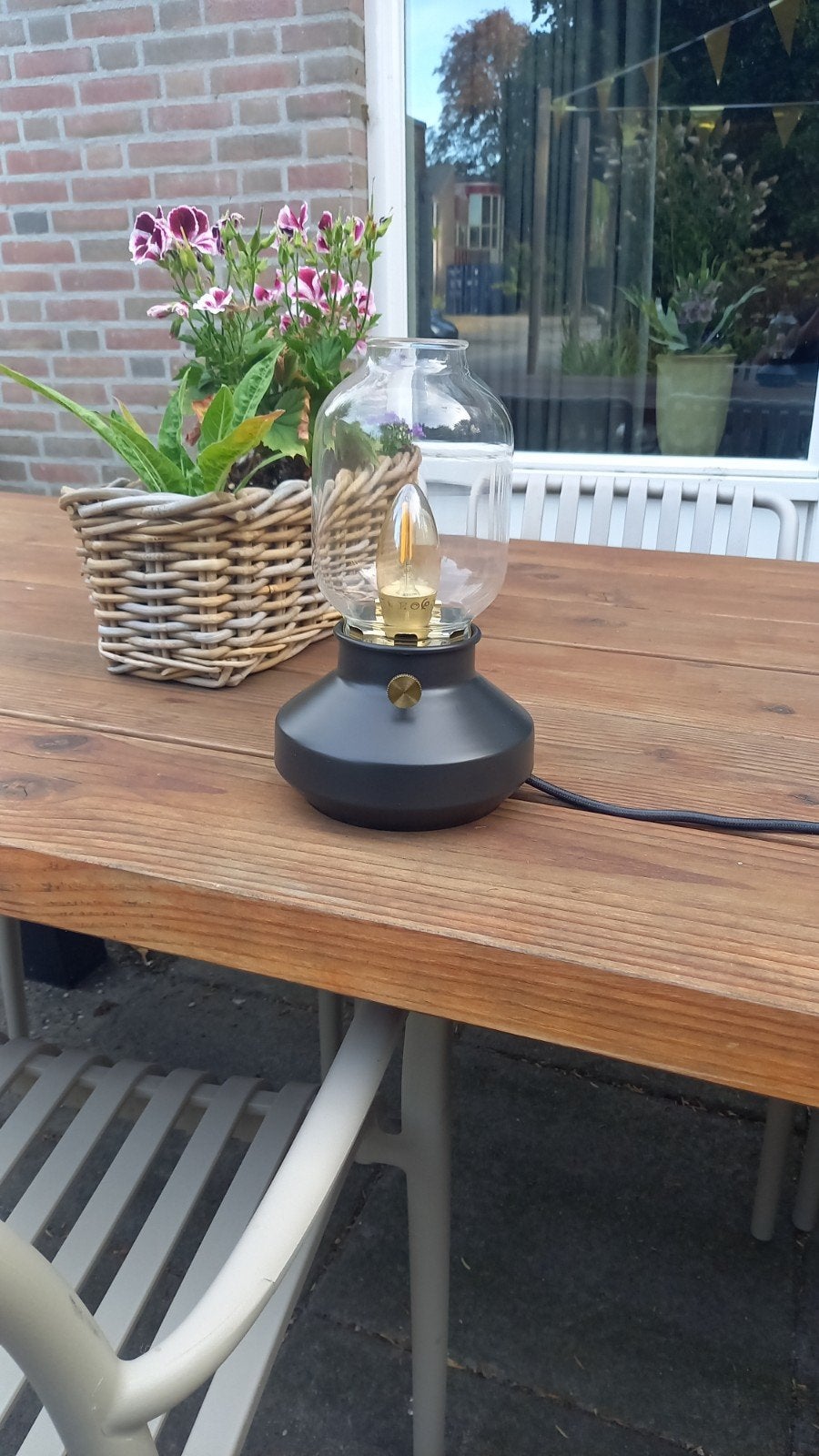 IKEA Tarnaby dimbare tafellamp - nachtkastlampje, Ophalen, Dimbaar, Zo goed als nieuw, Zwart