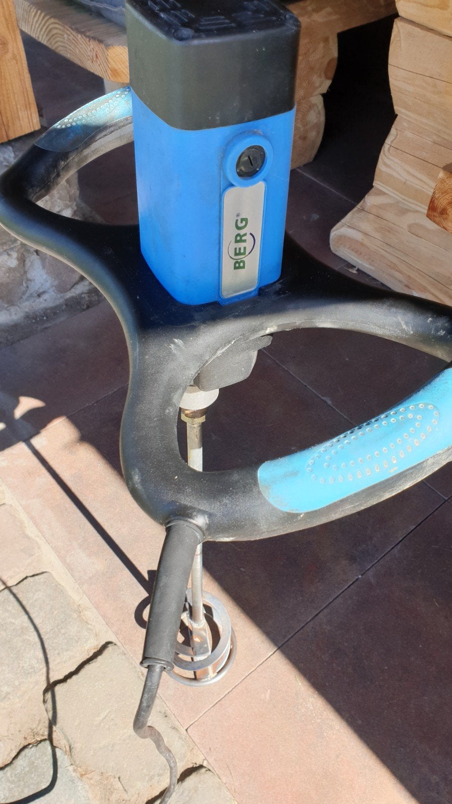 Berg 1100b stuc mixer keurig netjes, Ophalen, Zo goed als nieuw