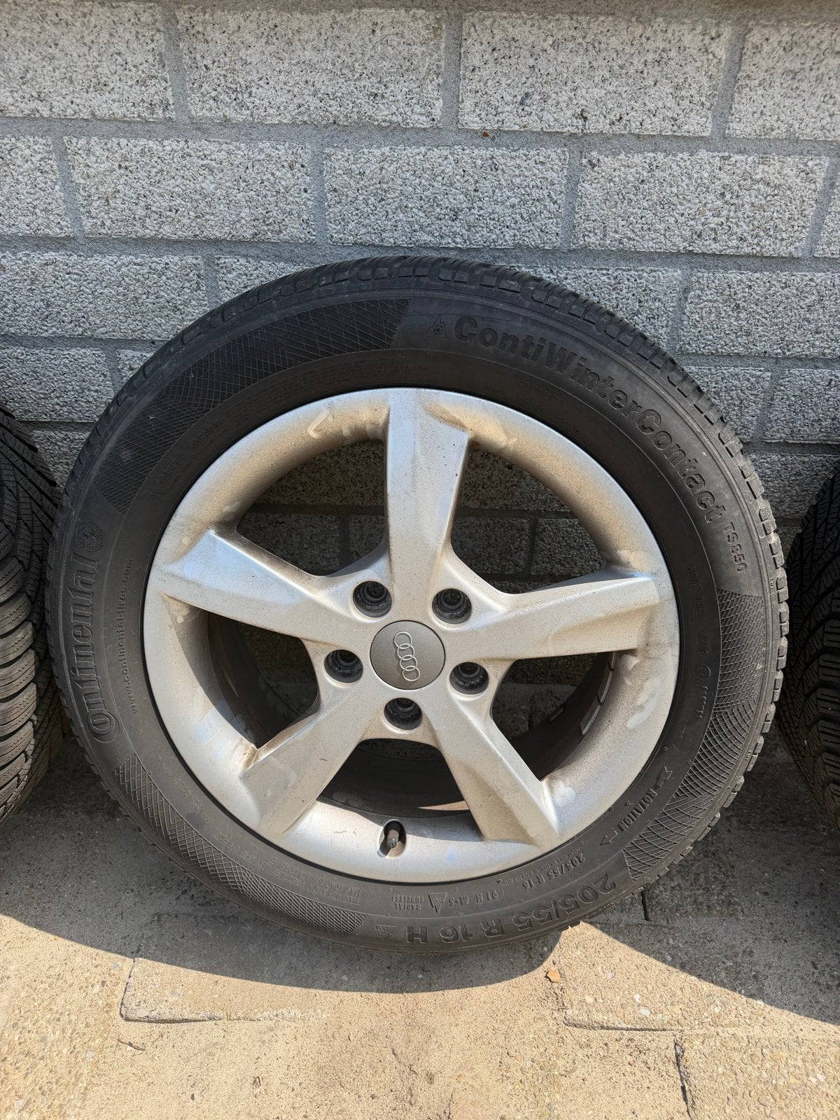 Audi velgen met Continental winterbanden 205/55 R16, Ophalen, Gebruikt, 16 inch, Banden en Velgen
