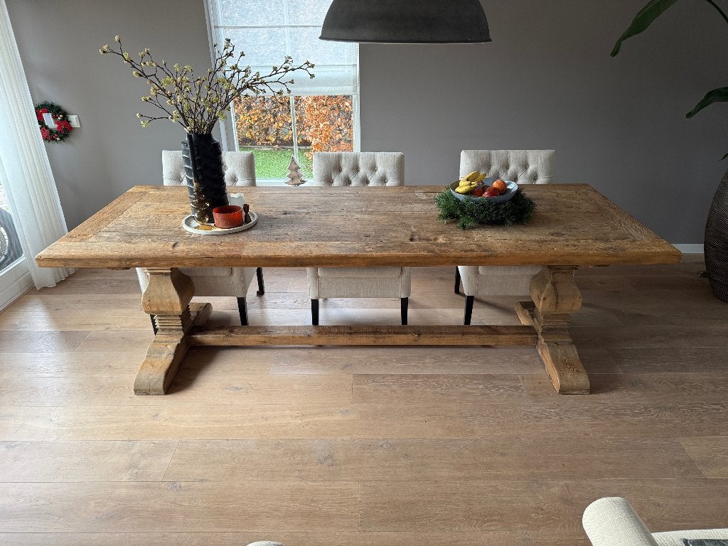 Robuuste Klostertafel 260 x 100 cm. incl. 6 stoelen., Ophalen