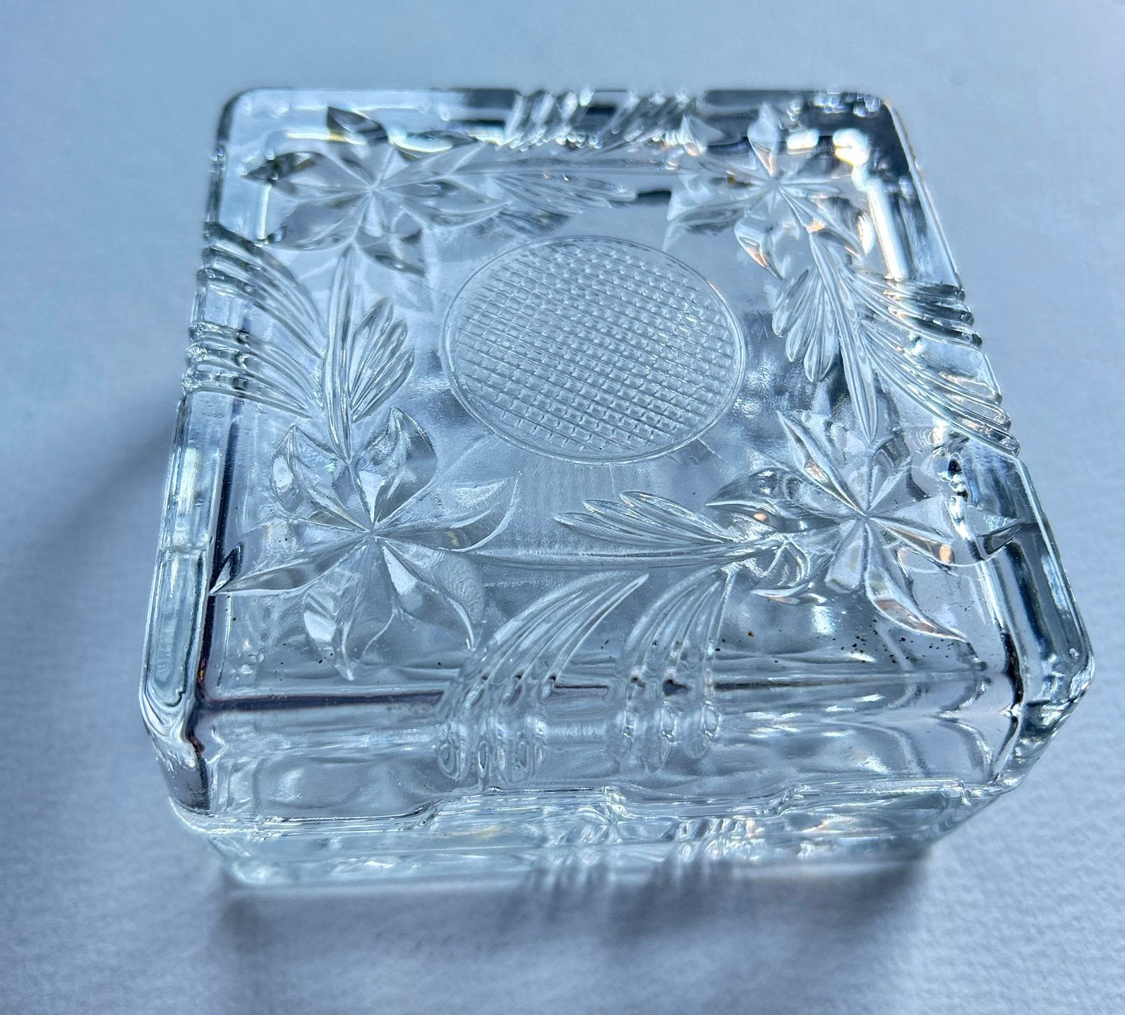 Vintage glazen bakje met deksel 9,5 x 9,5 x 5 cm, Ophalen of Verzenden