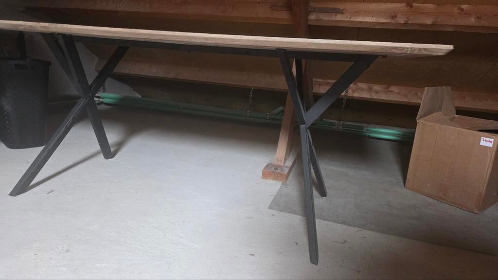 Eettafel met metalen onderstel - zwart, Overige houtsoorten, Gebruikt, Modern, Industrieel, 150 tot 200 cm