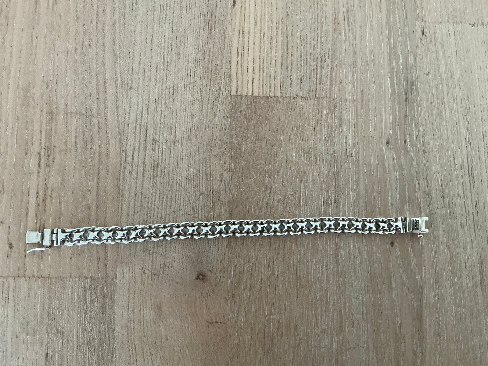 2 Buddha to buddha armbanden, Ophalen, Zo goed als nieuw, Zilver