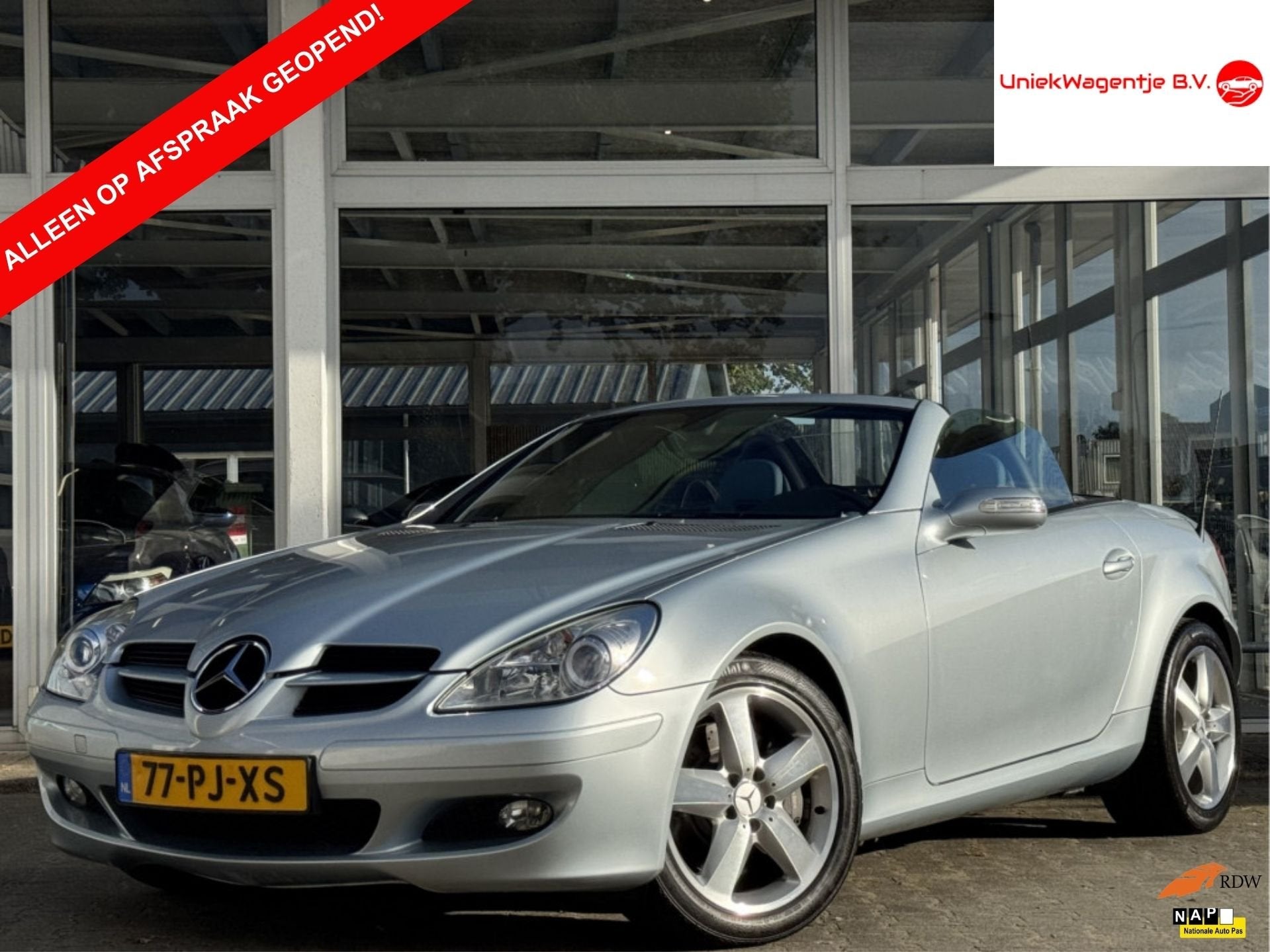 Mercedes-Benz SLK 350 | NL-AUTO! | 1E EIGENAAR! (bj 2004), Auto's, Xenon verlichting, Achterwielaandrijving, Gebruikt, Cabriolet