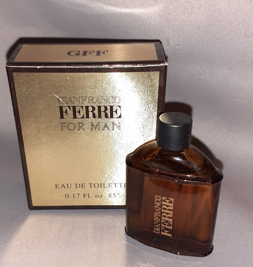 Volle parfum mini Gianfranco ferre  man + doosje, Ophalen of Verzenden, Zo goed als nieuw, Miniatuur, Gevuld