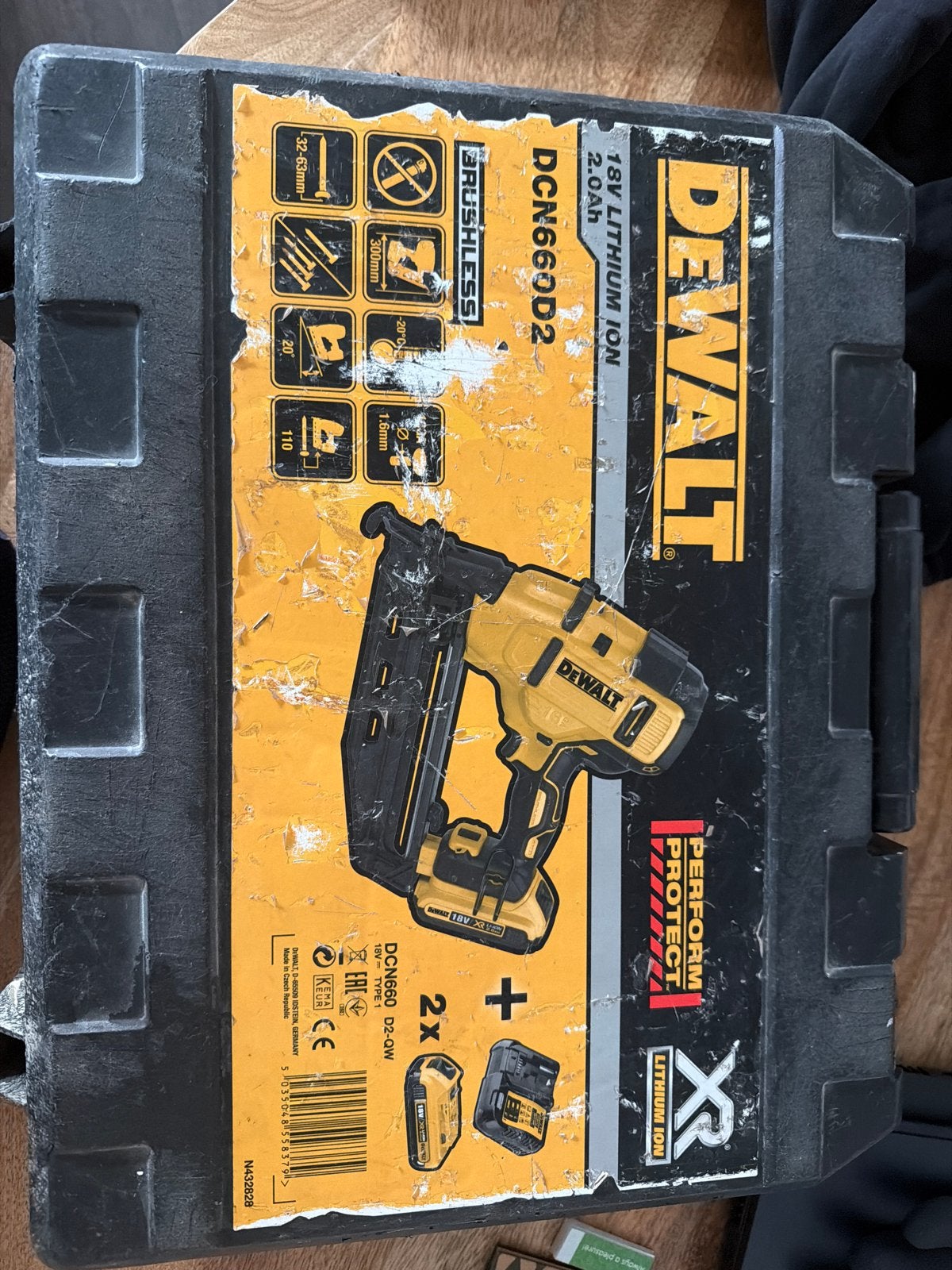 Dewalt DCN660D2 18V XR Brushless Spijkermachine, Ophalen, Gebruikt, 600 watt of meer, Overige typen