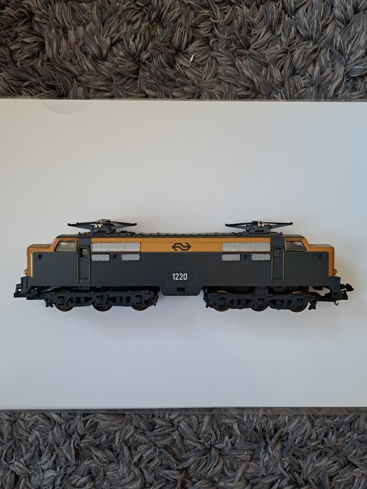 Lima NS Locomotief 1220 - Zo goed als nieuw, Ophalen of Verzenden