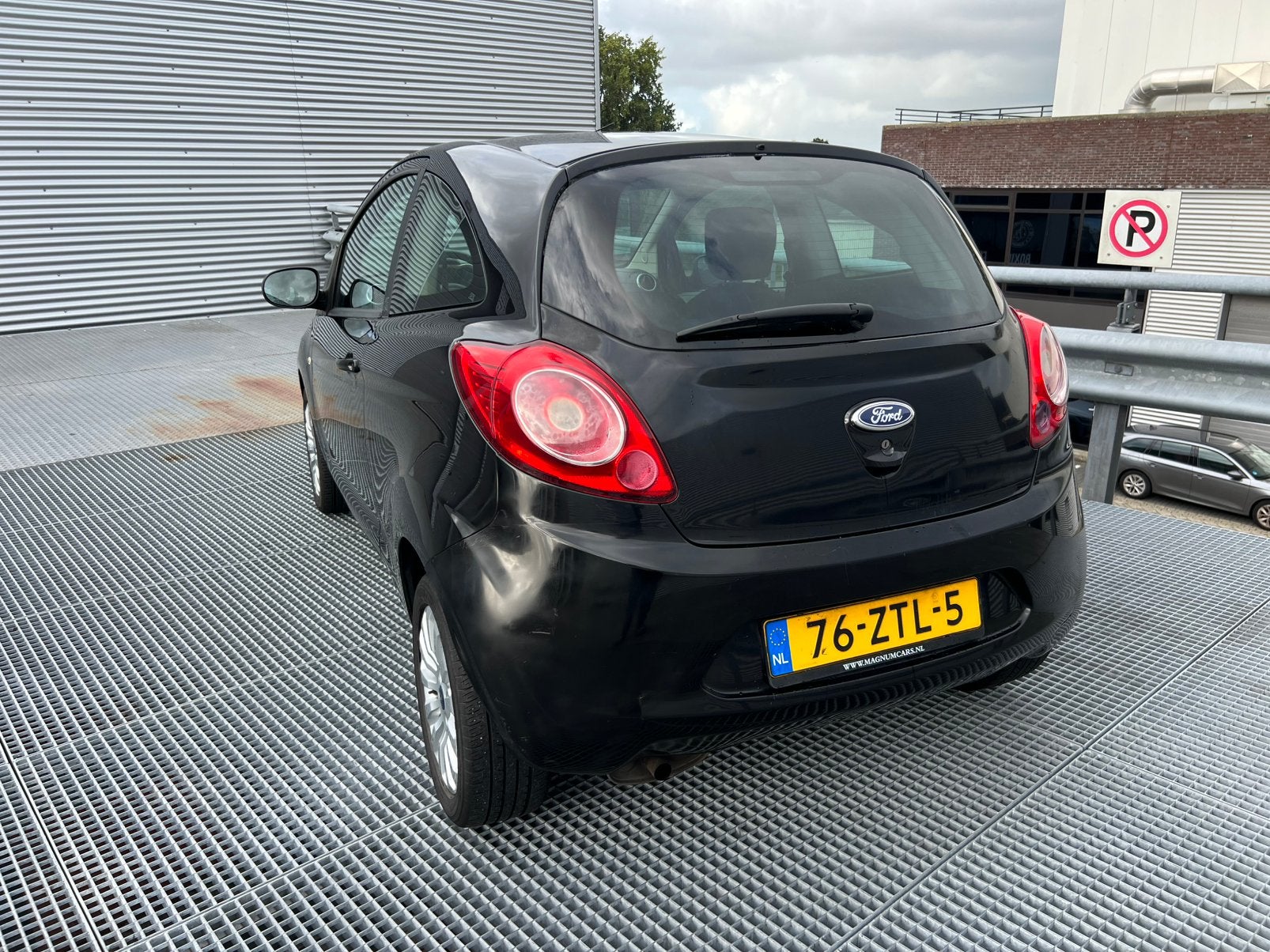 Foto 6 van Inruilkoopje Ford Ka 1.2 51KW Benzine 2009 Zwart