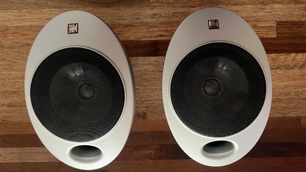 Kef SP3375   Eitjes, Zo goed als nieuw, 120 watt of meer, Front, Rear of Stereo speakers, Ophalen