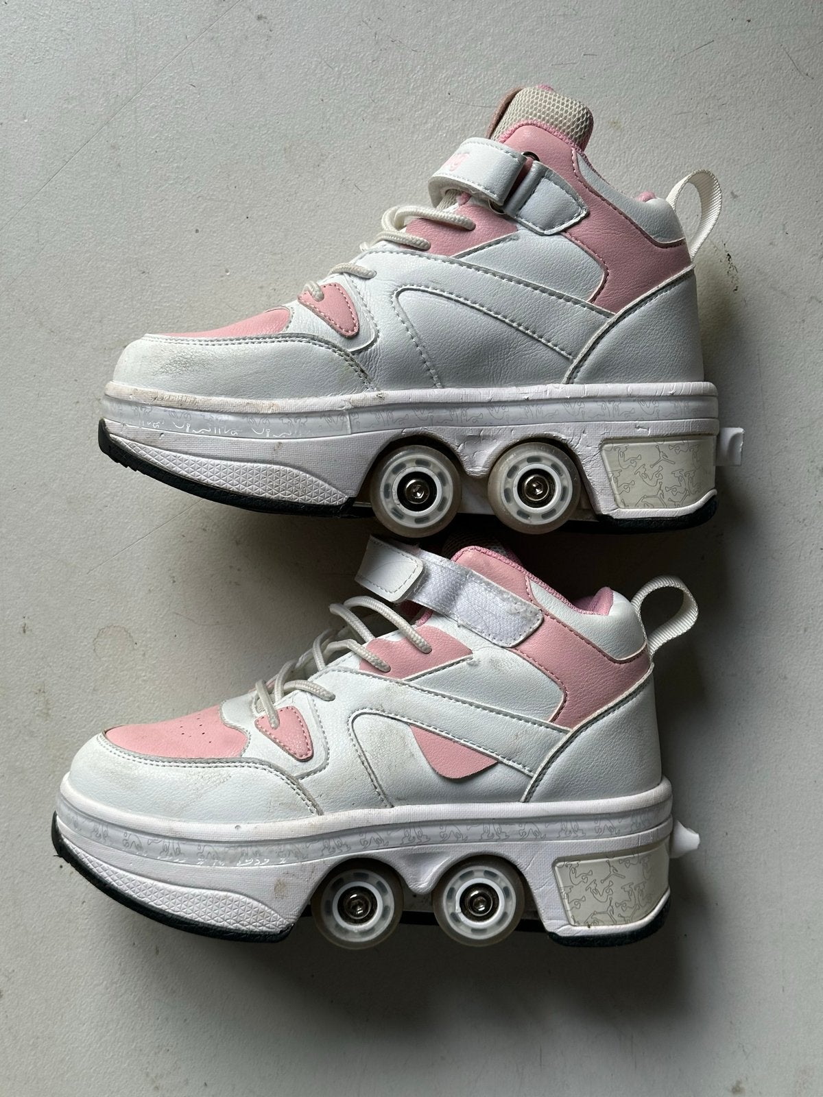 Roze/witte rolschoenen - Maat 36, Ophalen of Verzenden, Zo goed als nieuw, Overige typen