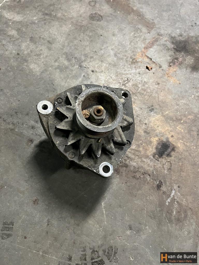 Dynamo Mercedes Vario 814-815, Auto-onderdelen, Gebruikt, -, Ophalen of Verzenden, -