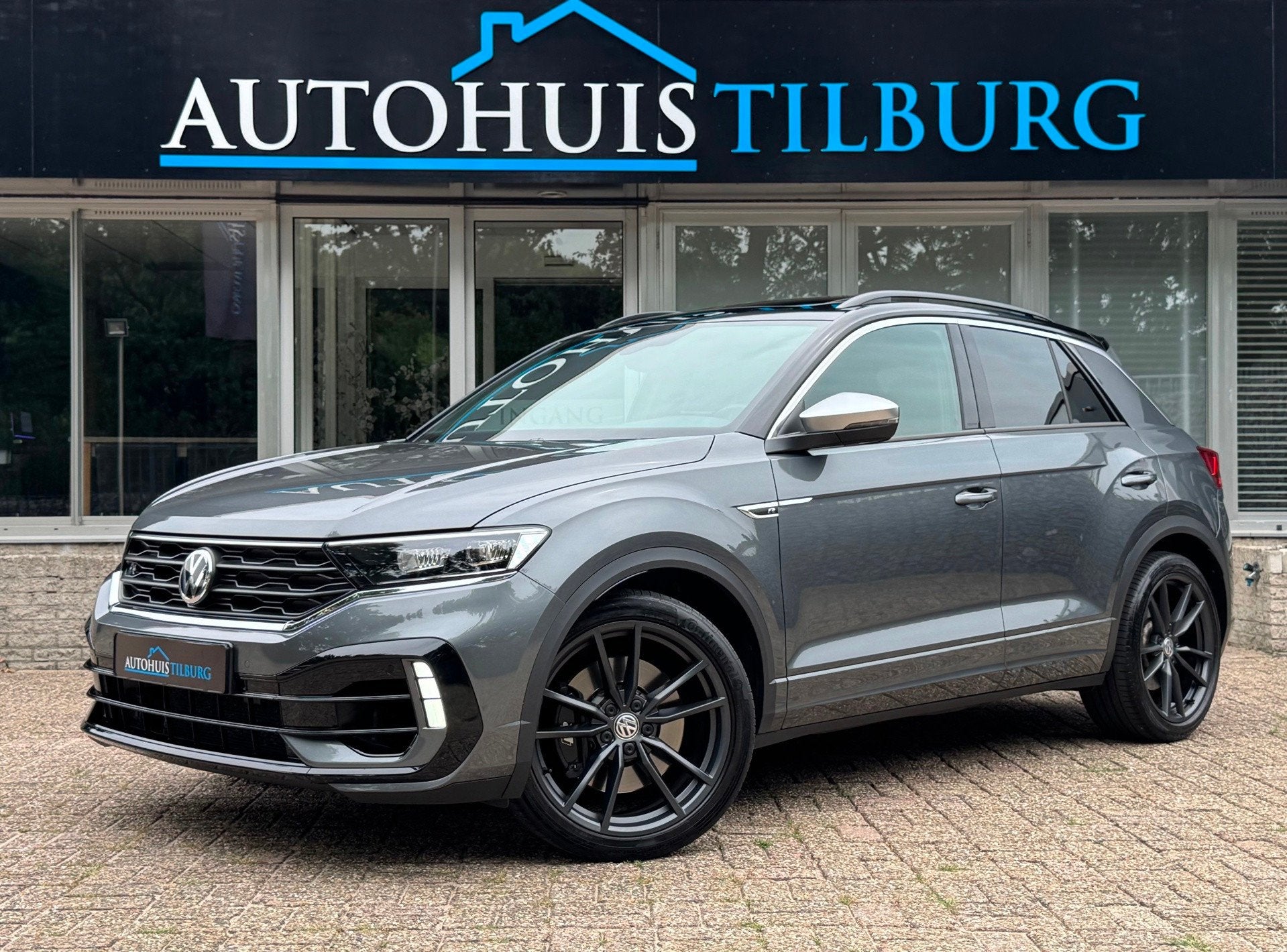 Volkswagen T-Roc 2.0 TSI 4Motion R Pano Akra Leder, Auto's, Volkswagen, Automaat, Gebruikt, Zwart, 1984 cc