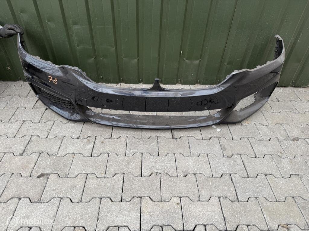 Voorbumper bmw 5 serie g30 g31 m sport 51118064928 Origineel, Gebruikt, Voor, Ophalen of Verzenden, Bumper