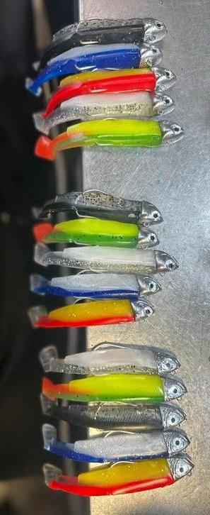 20stuks black-out Minnows, Ophalen of Verzenden, Zo goed als nieuw, Complete set