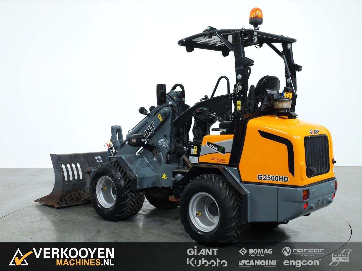 2022 Giant G2500 HD VK10537 Extra pomp + 2x functie, Wiellader of Shovel