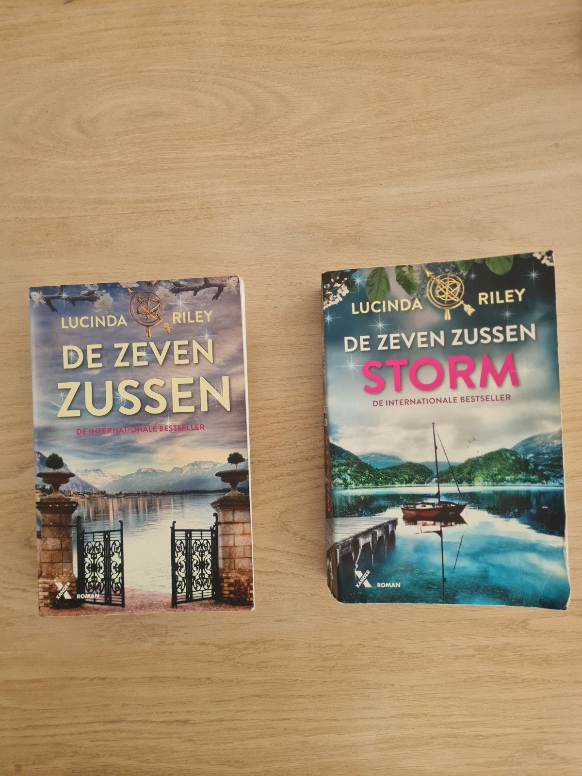 Lucinda Riley - De zeven zussen en Storm, Boeken, Ophalen of Verzenden, Zo goed als nieuw