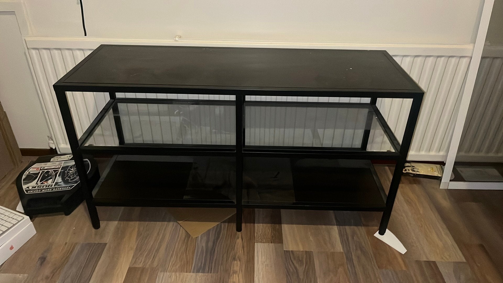 Ikea Vitsjo tv meubel: staal & glas, Ophalen, Glas, Zo goed als nieuw, 25 tot 50 cm