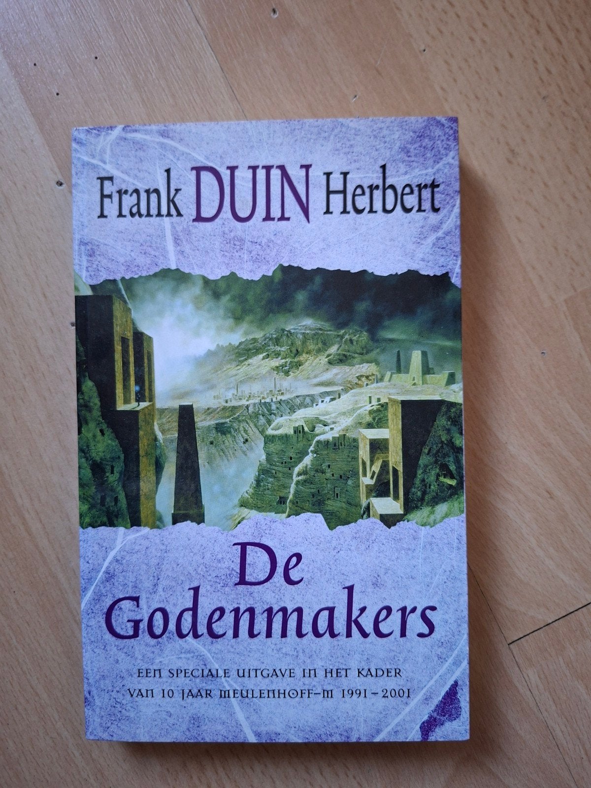 De Godenmakers - Frank Duin Herbert (Sciencefiction), Ophalen of Verzenden, Gelezen, Frank Duin Herbert