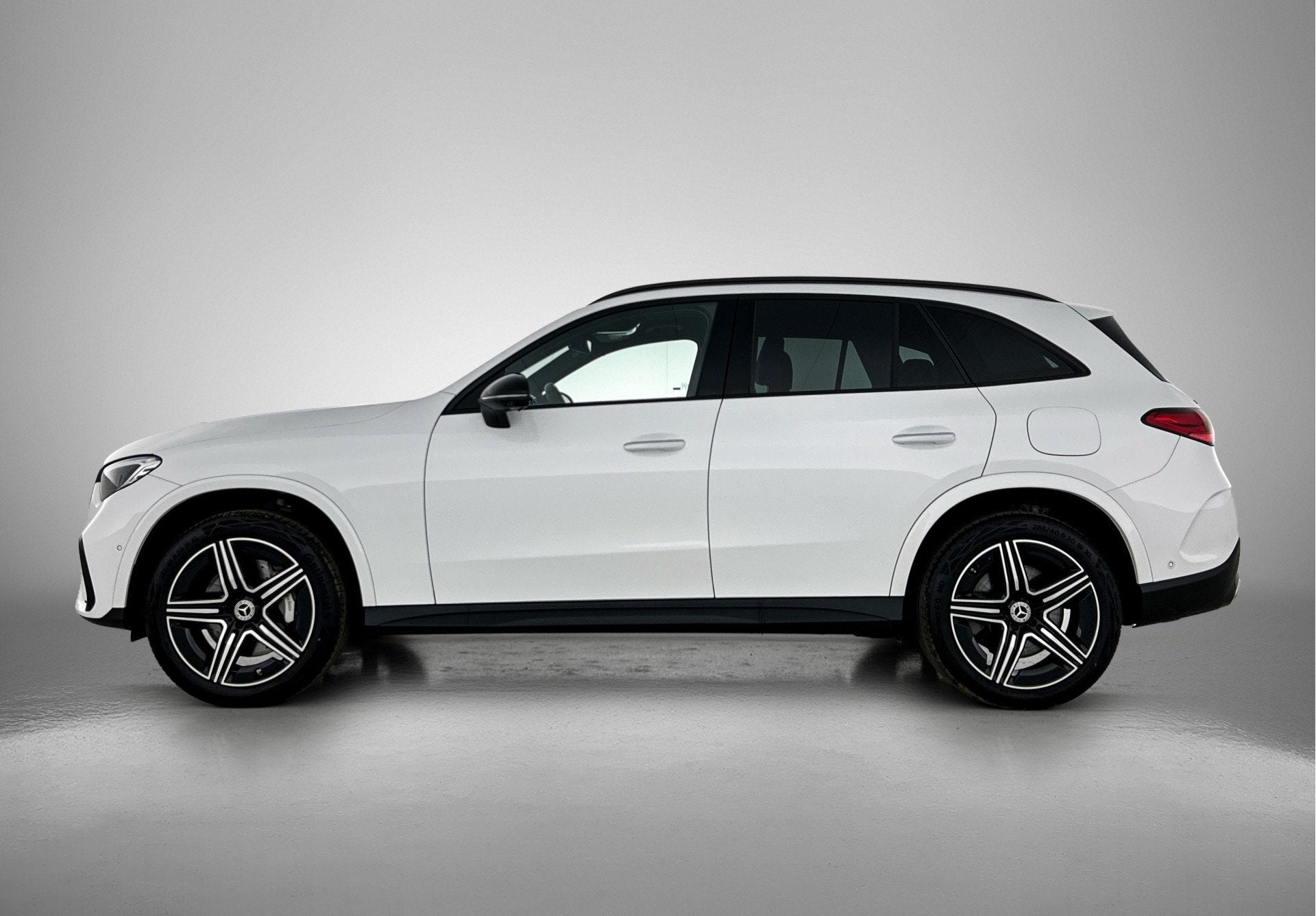 Mercedes-Benz GLC 300 e 4MATIC AMG Plug-In Hybride AMG Line, Auto's, Automaat, 12 maanden, Gebruikt, Automatische klimaatregeling