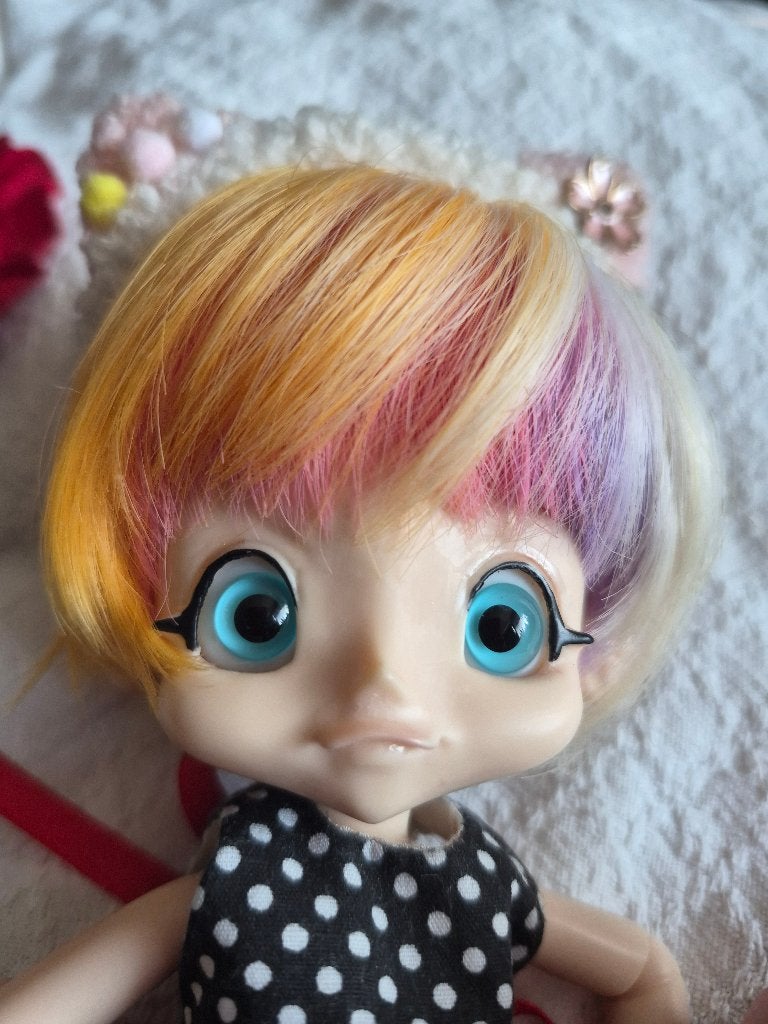 Kikipop bjd popje recast met outfit, pruik en ogen, Ophalen of Verzenden, Gebruikt, Pop