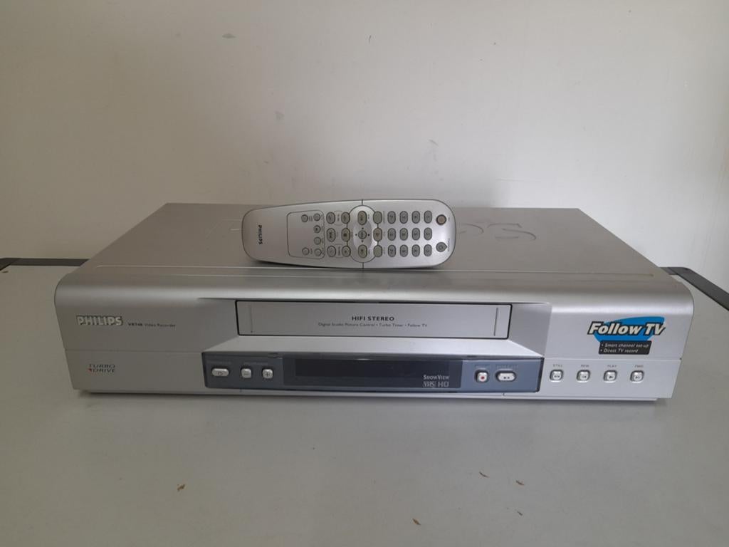 Philips videorecorder VR740, Ophalen of Verzenden, Gebruikt, VHS-speler of -recorder