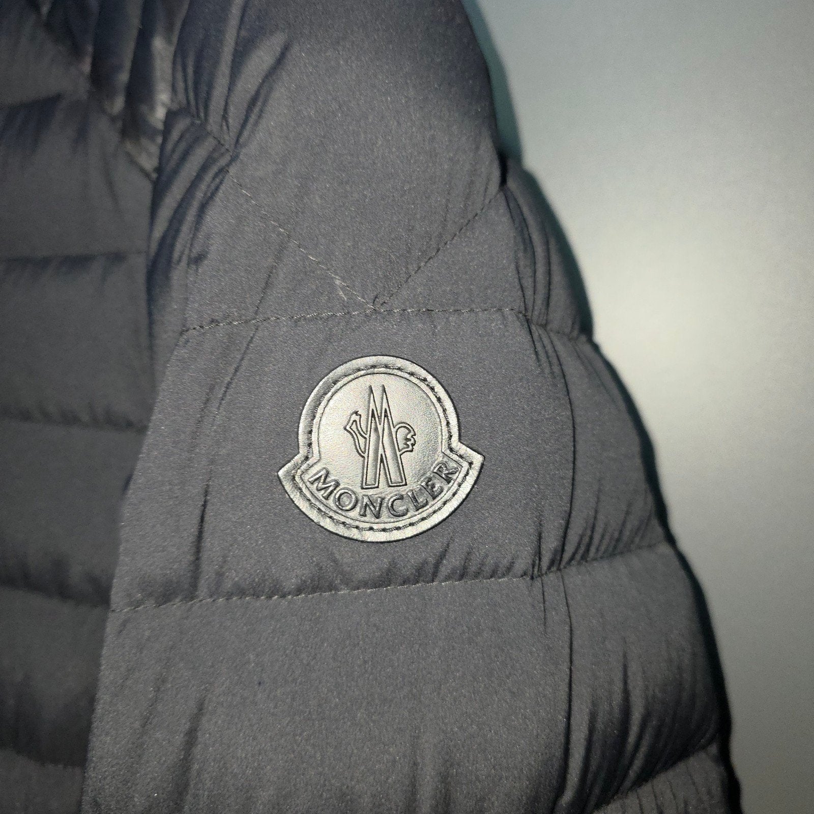 Originele Moncler Jas | Maat S (Met bon), Moncler, Zwart, Ophalen of Verzenden, Zo goed als nieuw
