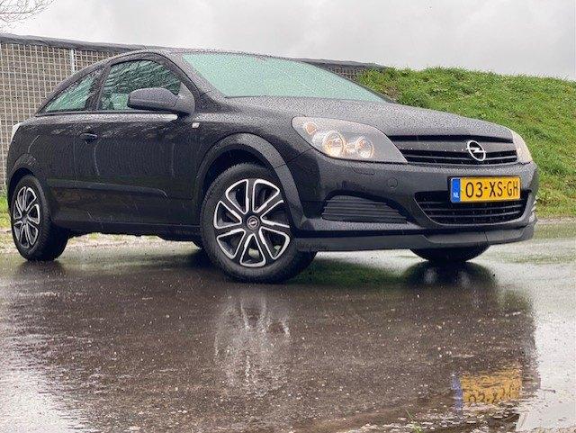 Opel Astra 1.6 16V GTC 2007 Zwart, Voorwielaandrijving, 1145 kg, 4 cilinders, 620 kg
