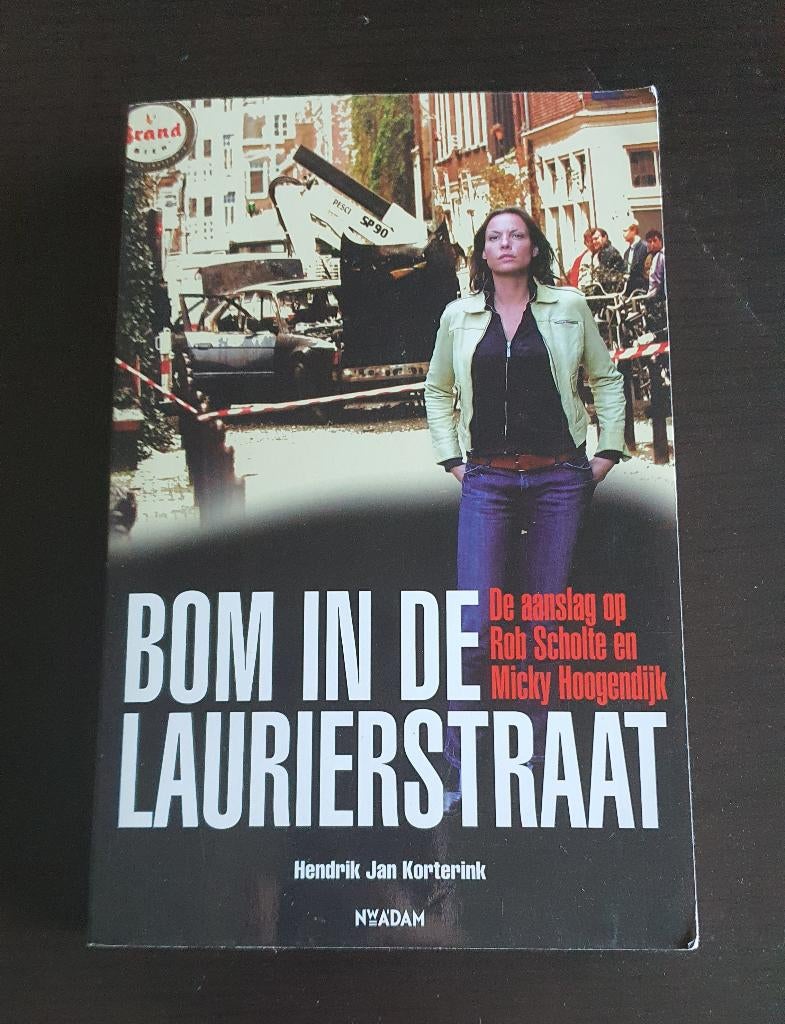 Bom in de Laurierstraat – Hendrik Jan Korterink, Ophalen of Verzenden, Hendrik Jan Korterink, 20e eeuw of later, Gelezen