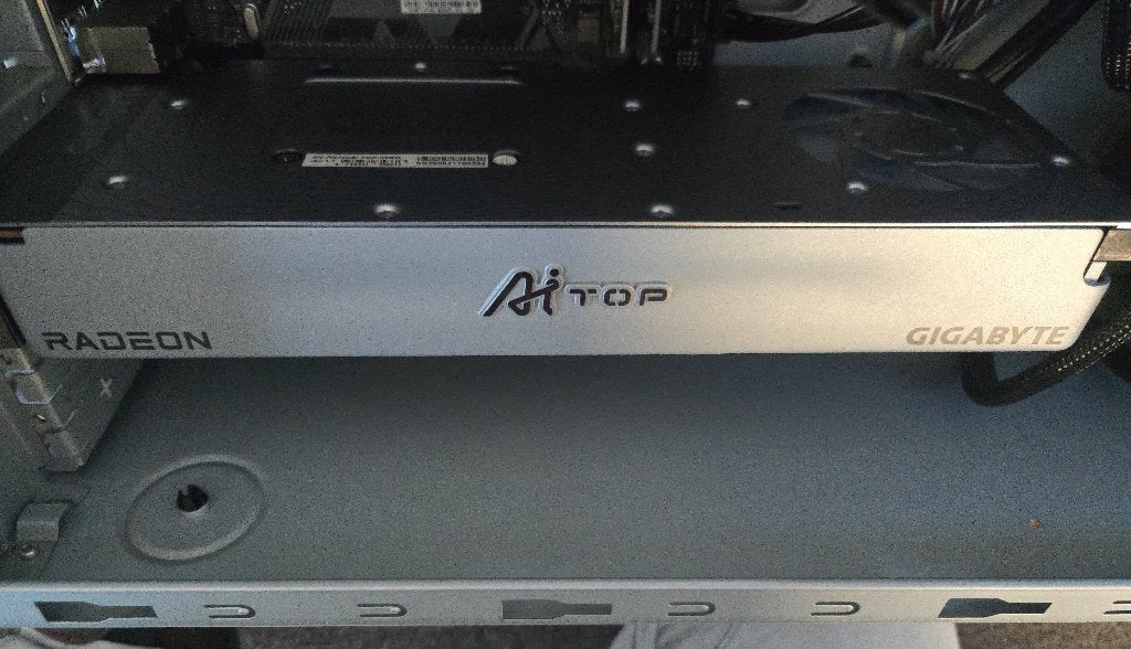 Gigabyte Radeon AI PRO R9700 32G VRAM, Computers en Software, Ophalen, AMD, GDDR6, Zo goed als nieuw