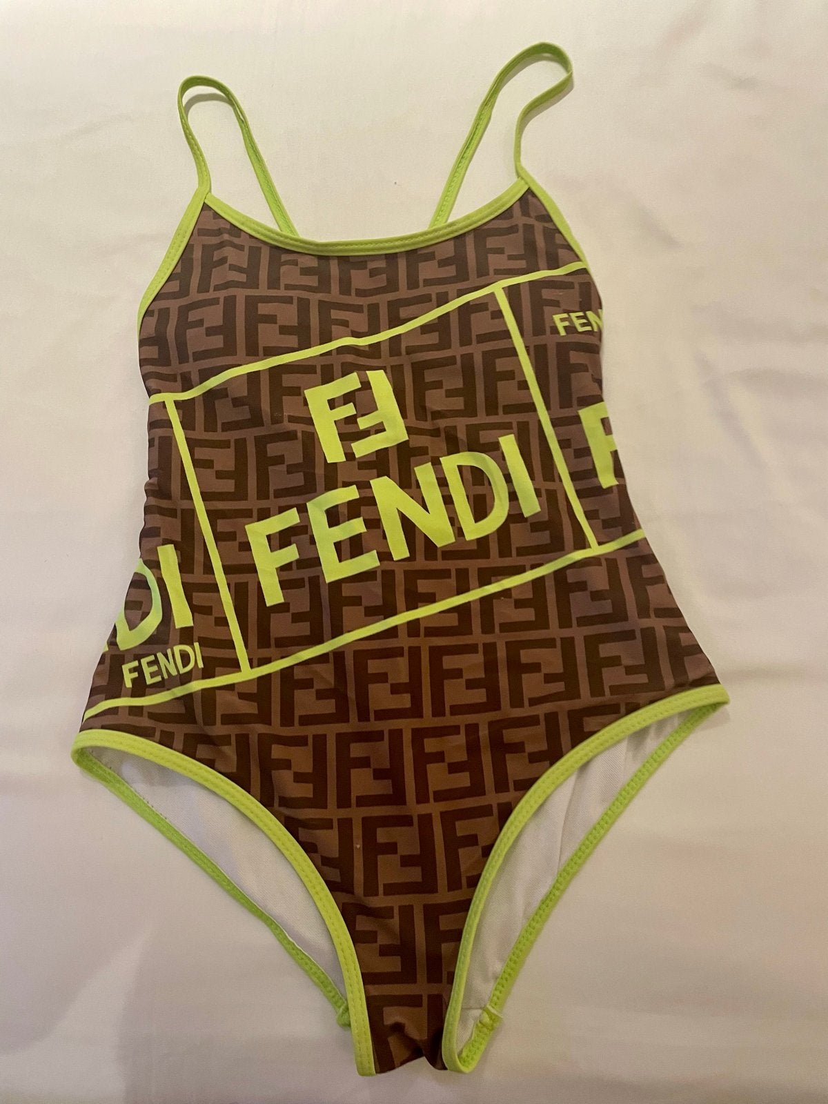 Fendi badpak maat S, Kleding | Dames, Badmode en Zwemkleding, Ophalen of Verzenden, Nieuw, Bruin, Badpak