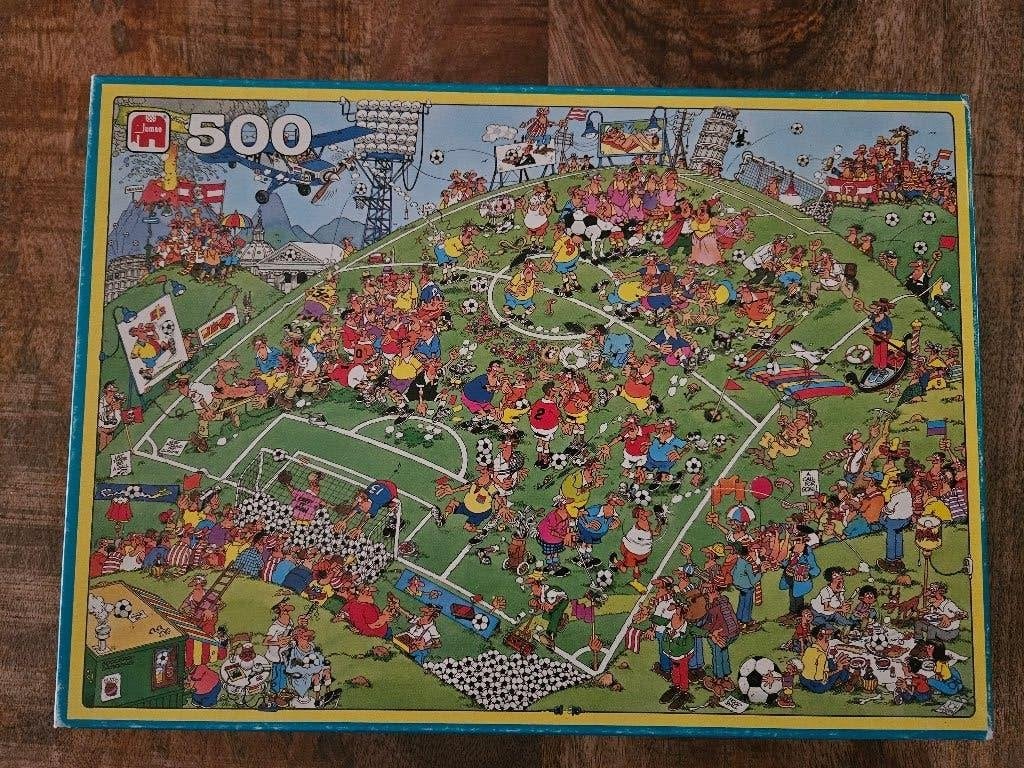 Jan van Haasteren Voetbal 500 stukjes, Ophalen, 500 t/m 1500 stukjes, Zo goed als nieuw