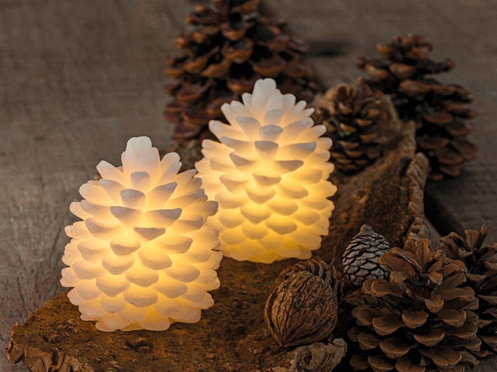 Sirius Clara Dennenappel LED lamp kaars 2 stuks was NIEUW, Verzamelen, Ophalen of Verzenden, Nieuw, Overige typen