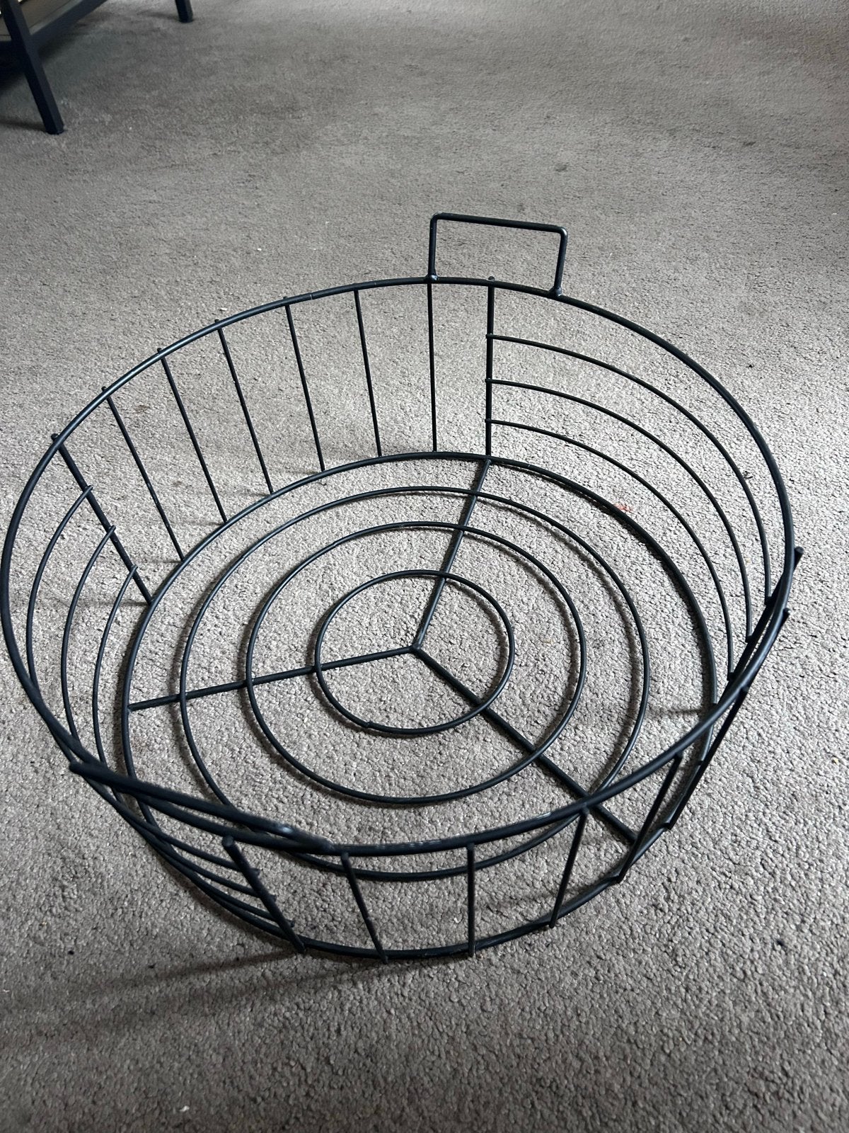 Zwarte metalen mand - Zo goed als nieuw, Met handvatten, Mand, Rond, Ophalen of Verzenden