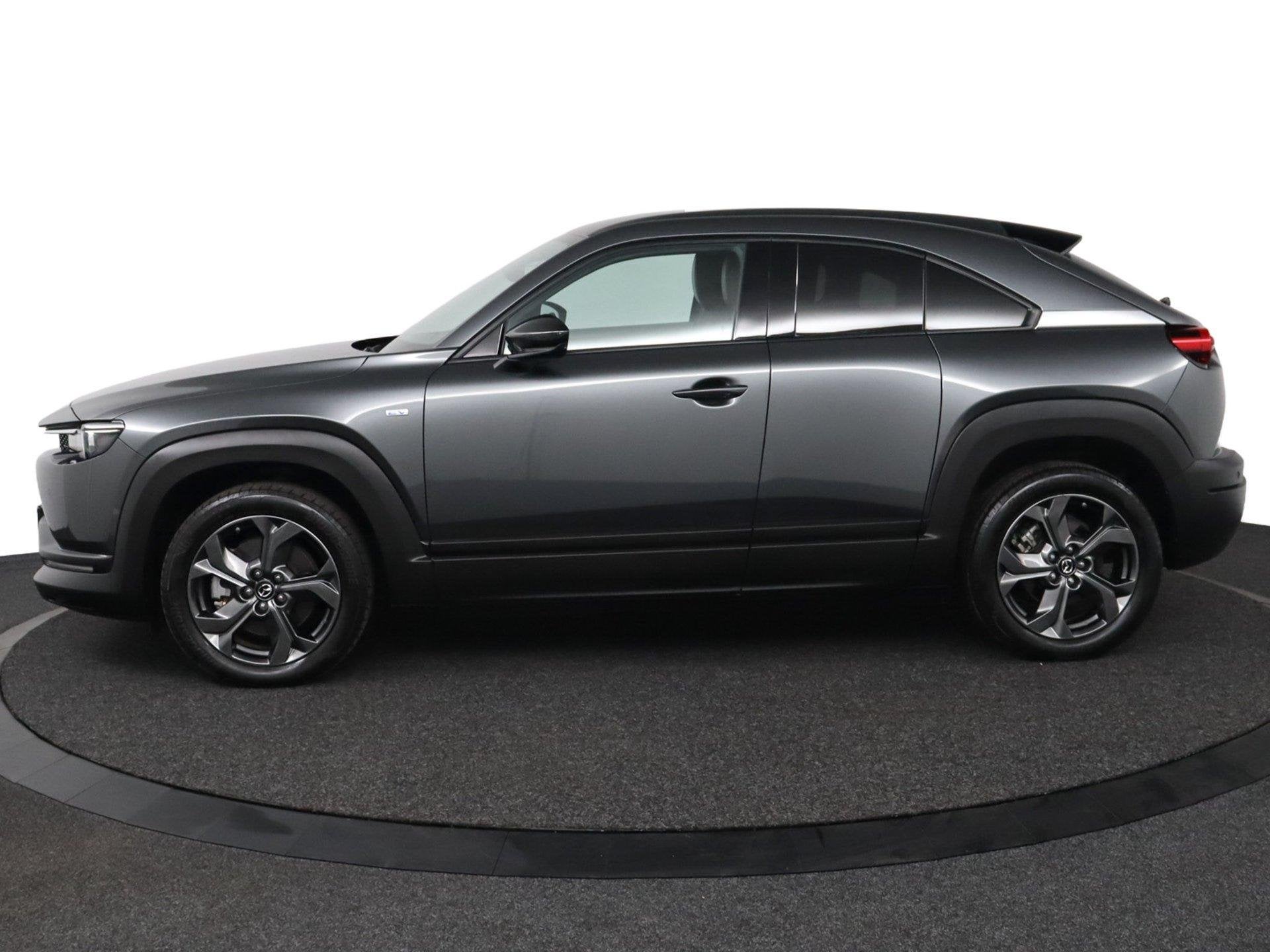 Mazda MX-30 e-SkyActiv EV 145 Advantage 36 kWh |NAP|1e eigen, 145 pk, Gebruikt, Zwart, 44 min