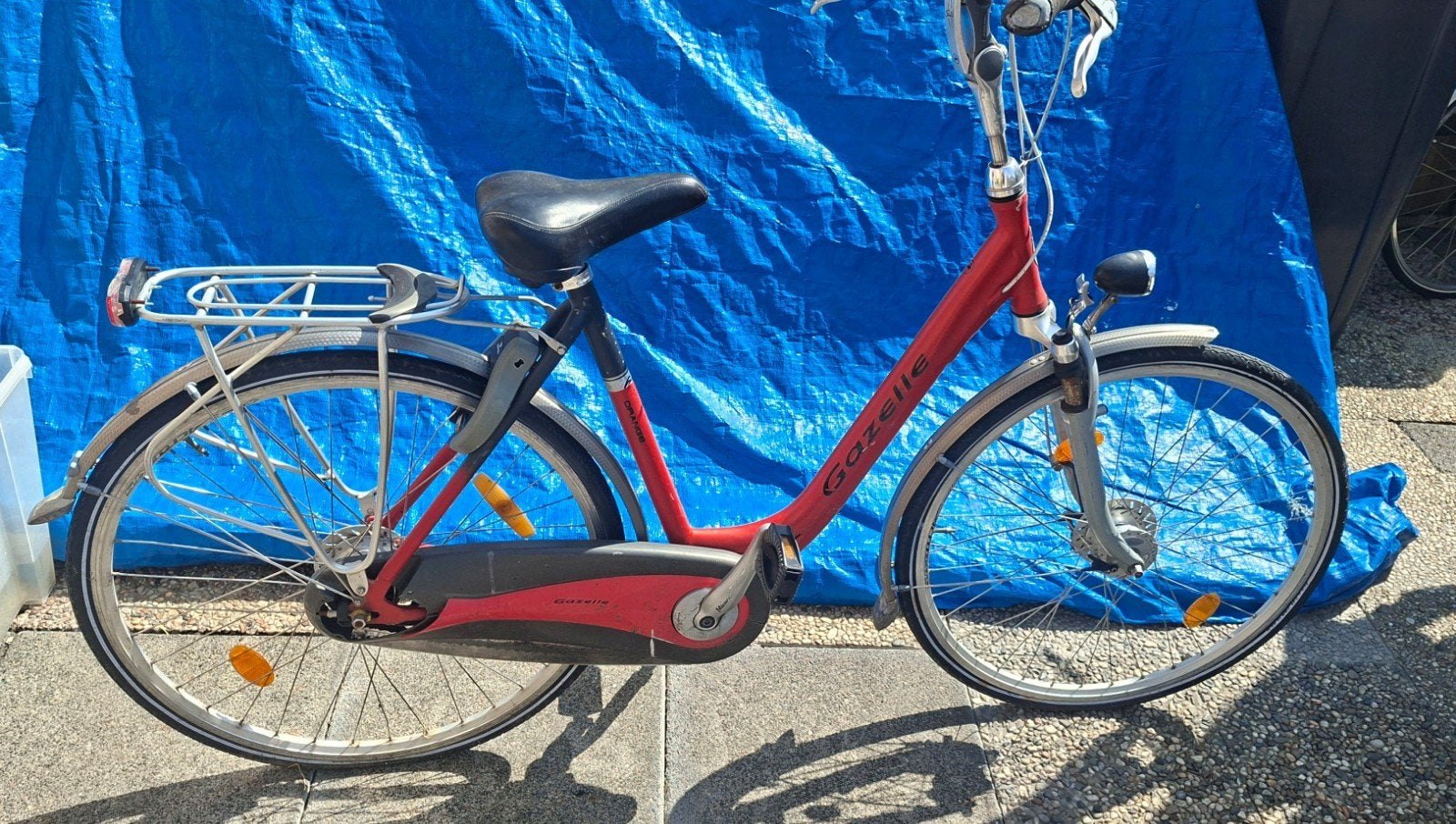 3 fietsen met werk. 2 dames eb 1 heren, Ophalen