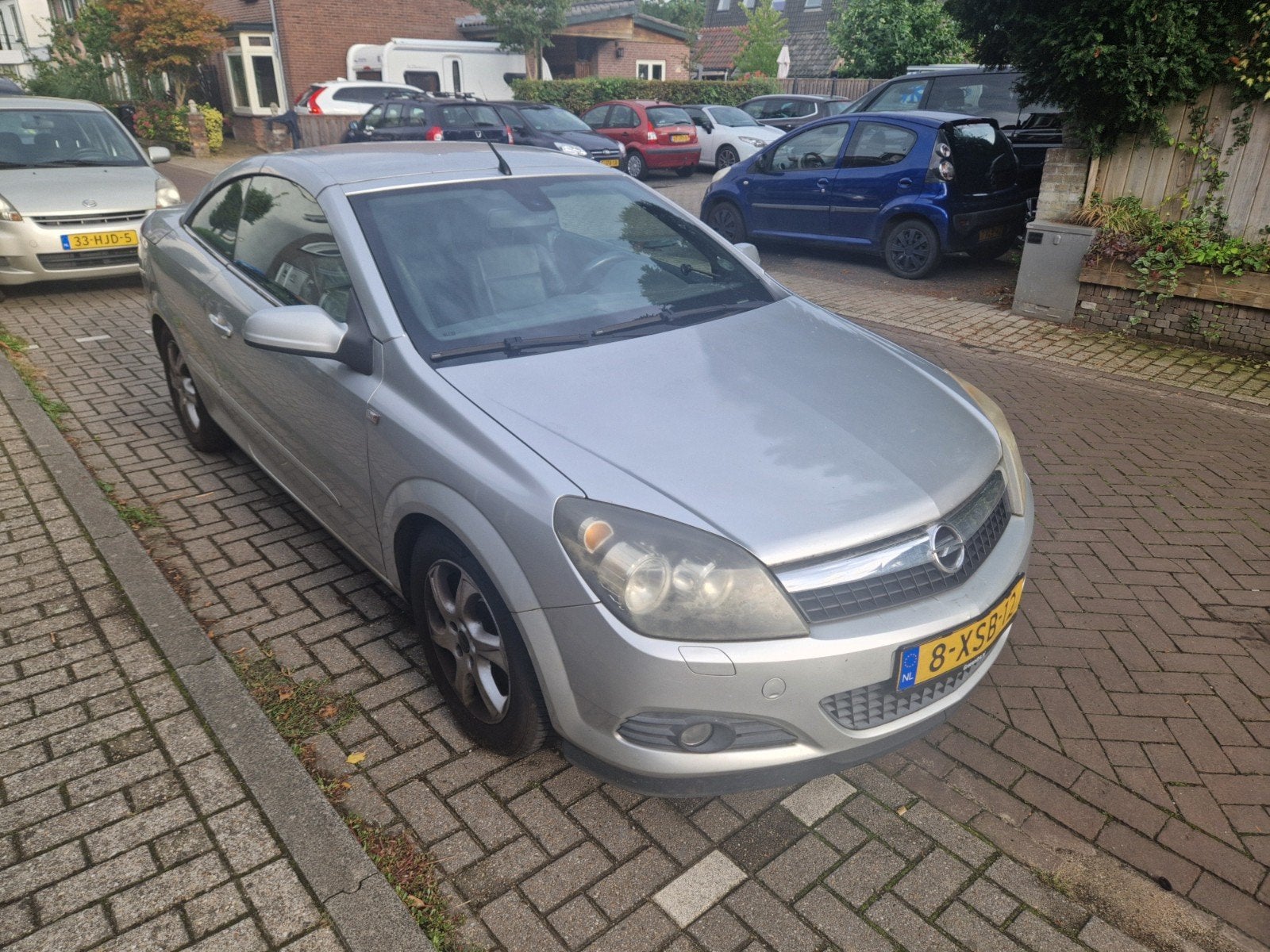Opel Astra Cabrio 1.6 Enjoy grijs, Auto's, Voorwielaandrijving, 745 kg, Zwart, 4 cilinders