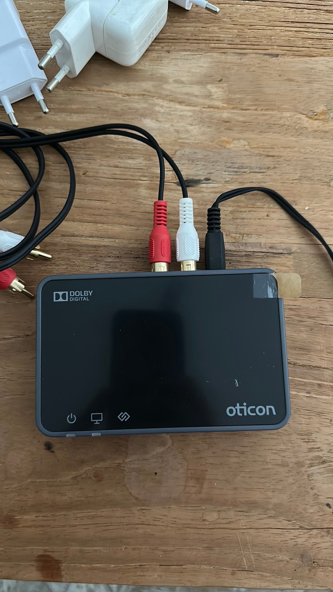Set van 2x Oticon TV Adapter 3.0 (Model: TVA3), Ophalen, Zo goed als nieuw