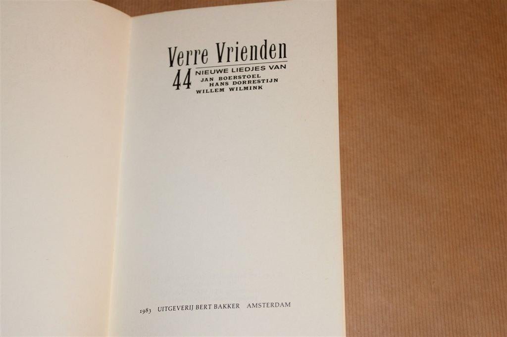 Verre Vrienden — Liedjes Wilmink, Dorrestijn & Boerstoel, Ophalen of Verzenden, Gelezen, Artiest
