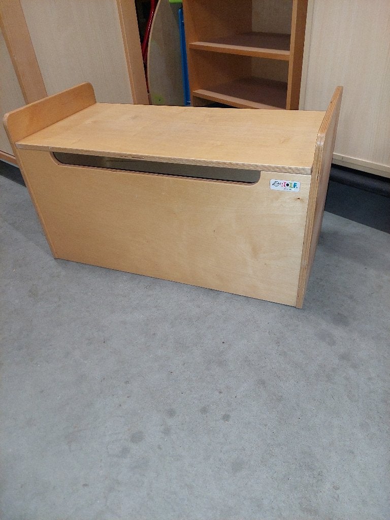 Rolf klepkist / speel-bankje / speelgoedkist / kinderbank, Kinderen en Baby's, Ophalen, Zo goed als nieuw, Meubelstuk of Keukentje