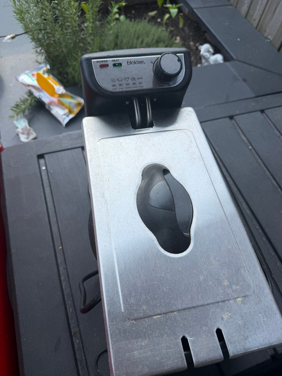 Blokker Friteuse - Compact en Handig, Witgoed en Apparatuur, Frituurpannen, Gebruikt, Minder dan 1 liter, Ophalen of Verzenden