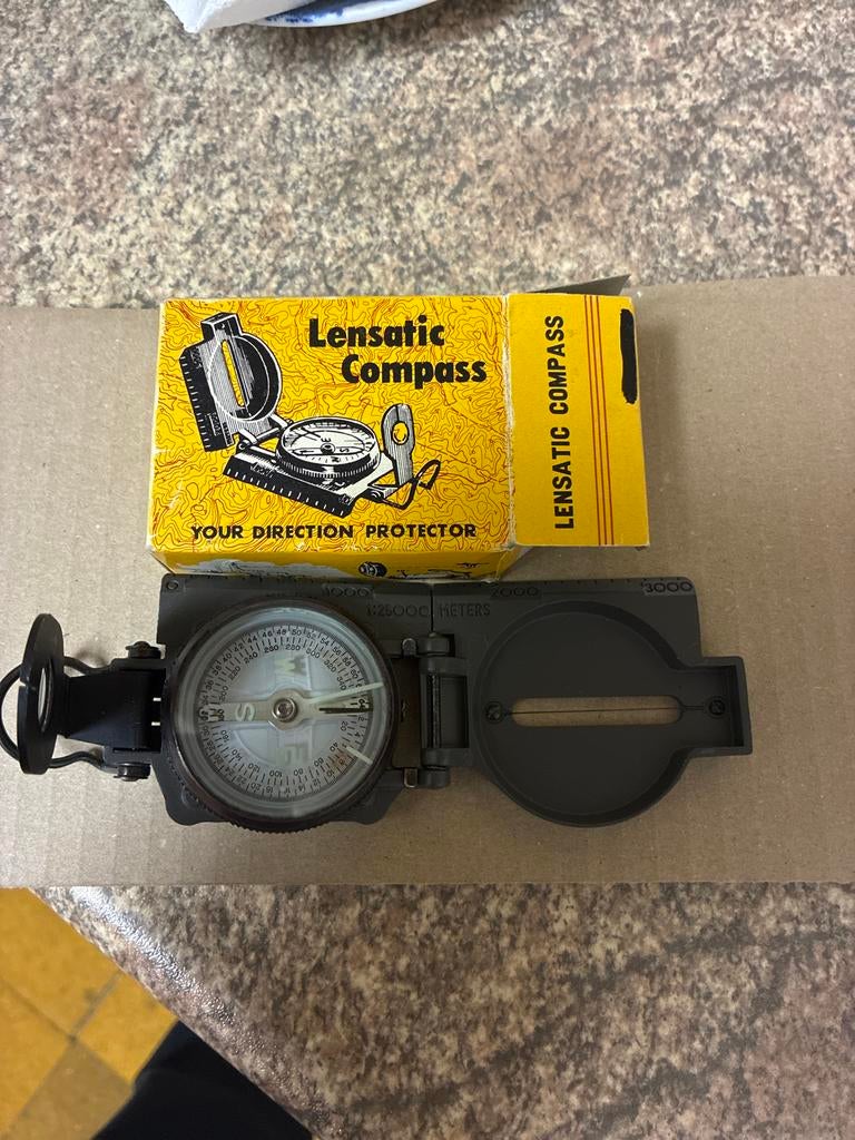 Lensatic Kompas - Nauwkeurige Navigatie, Hobby en Vrije tijd, Metaaldetectors, Ophalen, Zo goed als nieuw